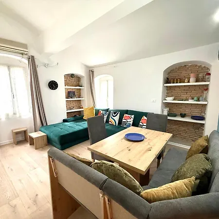 アパート Arnaldo 6 -